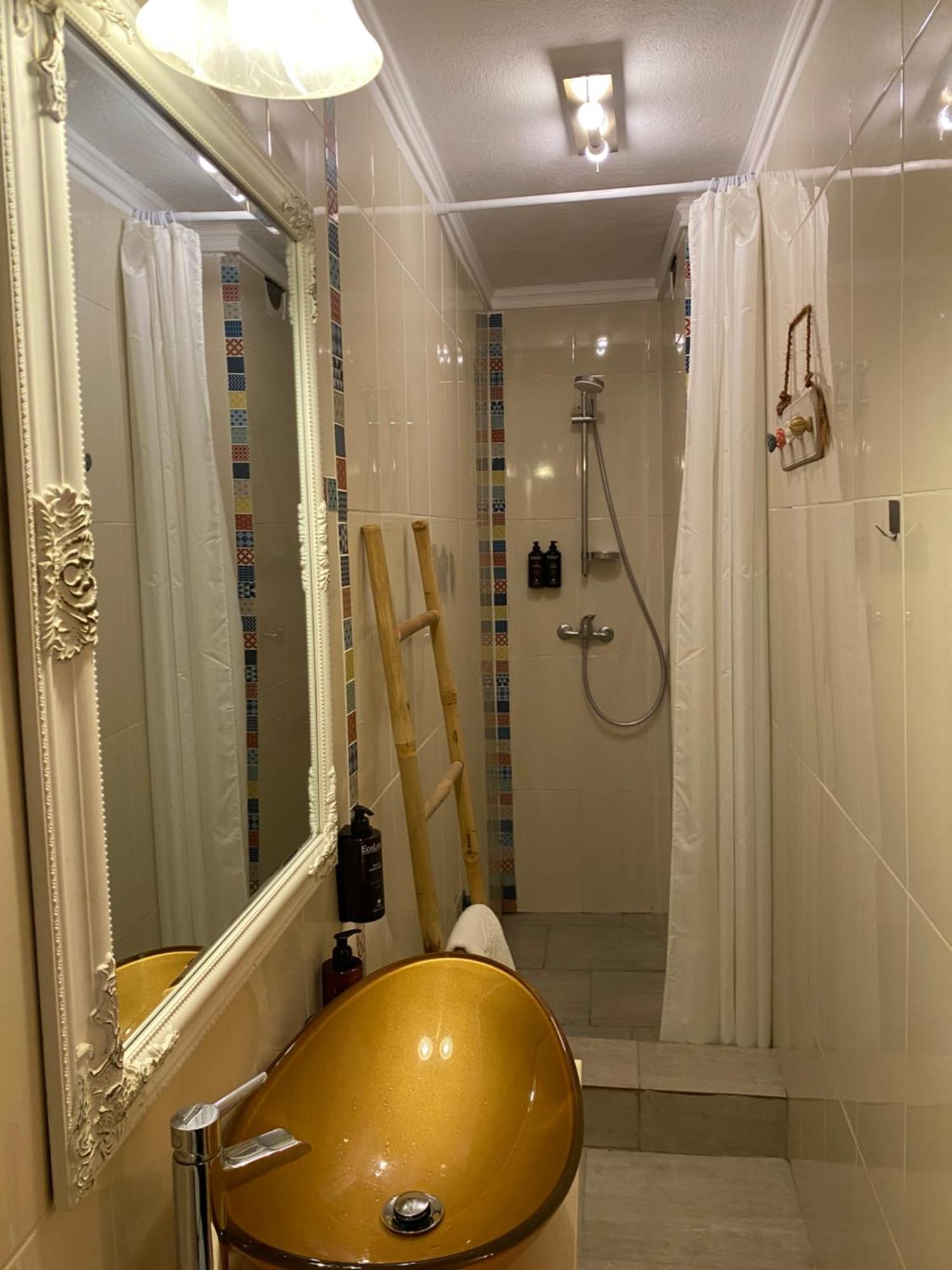 Charming Apartament Сибиу Экстерьер фото
